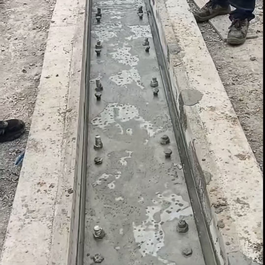 新罗环氧树脂轨道胶泥是什么？用在哪里？